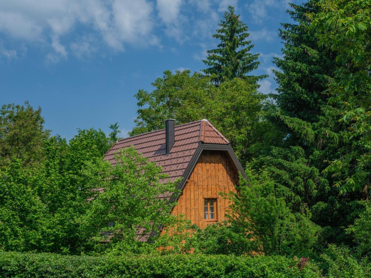 Ferienwohnung Yeti Cabin Plitvica selo Exterior foto